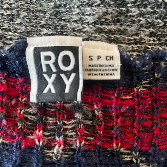 Roxy knit grey and red Aztec open cardigan size small - Picture 5 of 6